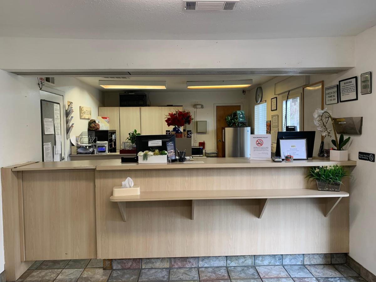 Extended Stay Brunswick Esterno foto